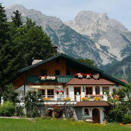 Haus Waltraut Apartamento Ramsau am Dachstein Quarto foto